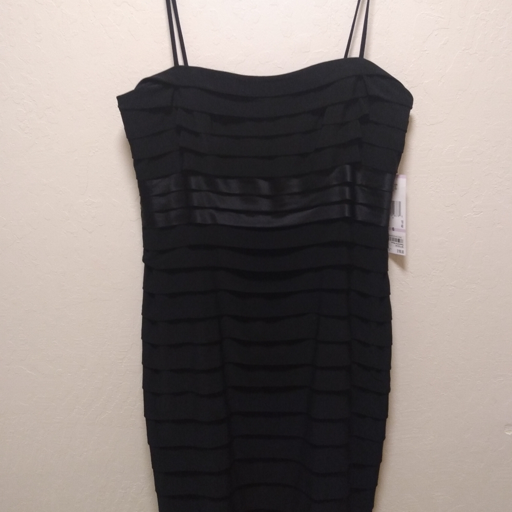 Women's Anne Klein with tags short black cocktail dress size 6